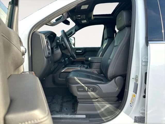 2022 Chevrolet Silverado 3500HD 4WD Crew Cab Standard Bed High Country