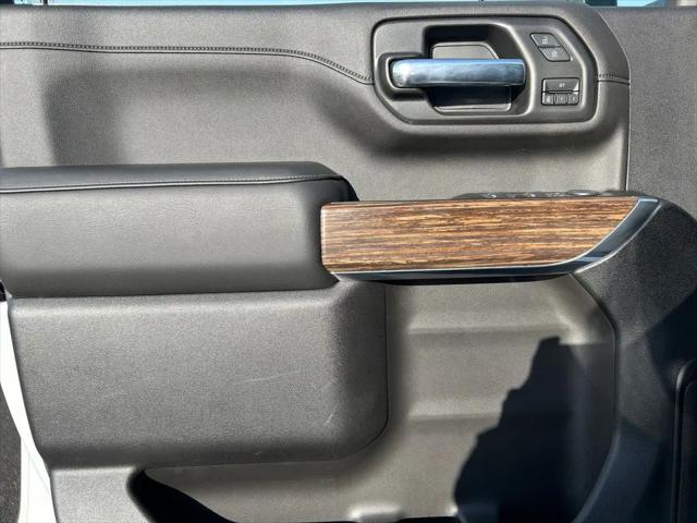 2022 Chevrolet Silverado 3500HD 4WD Crew Cab Standard Bed High Country