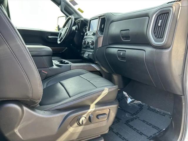 2022 Chevrolet Silverado 3500HD 4WD Crew Cab Standard Bed High Country
