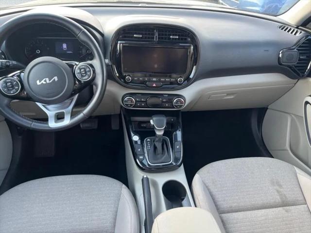 2022 Kia Soul EX