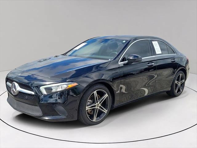 2022 Mercedes-Benz A 220 A 220