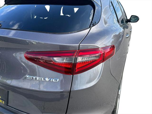 2018 Alfa Romeo Stelvio Ti Sport AWD