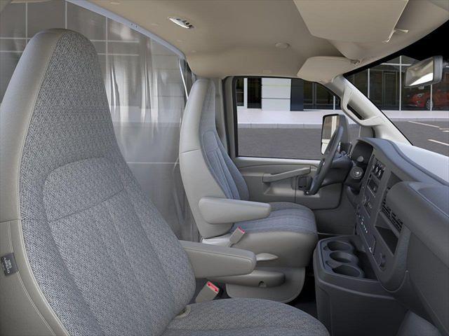 2025 GMC Savana Cutaway Work Van