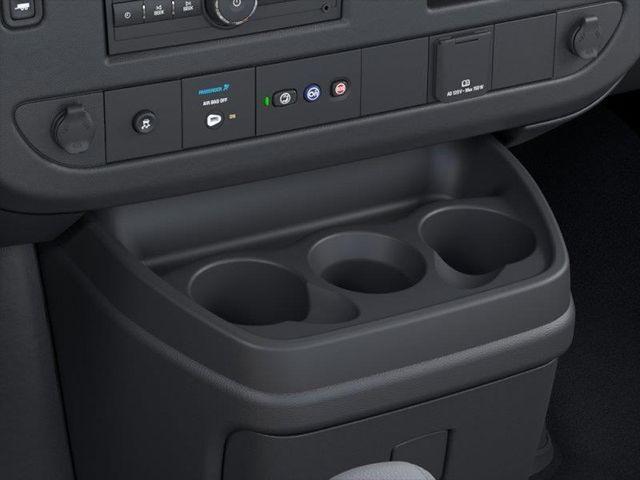2025 GMC Savana Cutaway Work Van