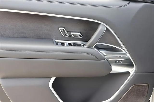 2025 Land Rover Range Rover P530 Autobiography