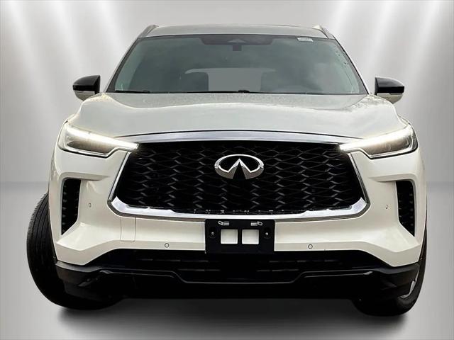 2023 INFINITI QX60 LUXE AWD