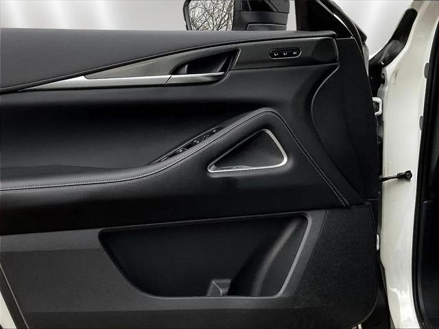 2023 INFINITI QX60 LUXE AWD