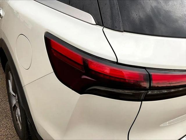 2023 INFINITI QX60 LUXE AWD