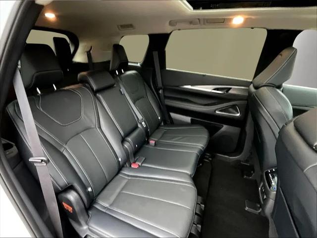 2023 INFINITI QX60 LUXE AWD