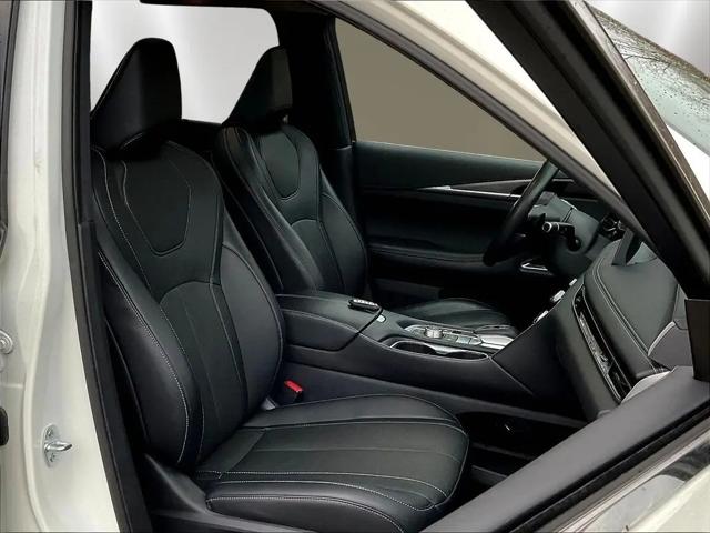 2023 INFINITI QX60 LUXE AWD