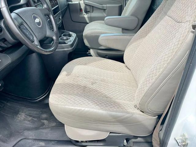 2023 Chevrolet Express Cargo Van RWD 2500 Extended Wheelbase WT