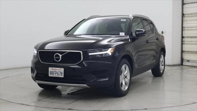 2020 Volvo XC40 T5 Momentum