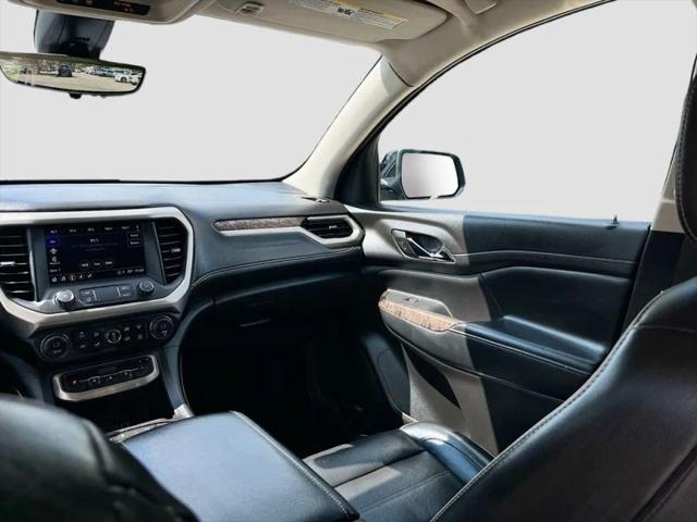 2022 GMC Acadia FWD Denali