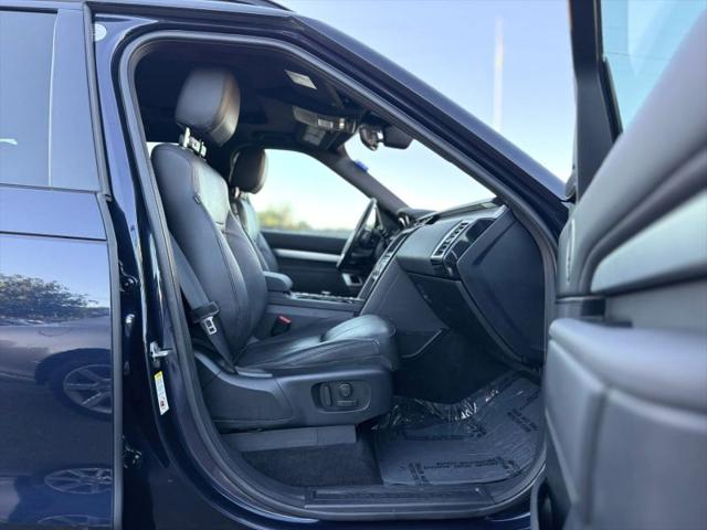 2020 Land Rover Discovery Landmark Edition