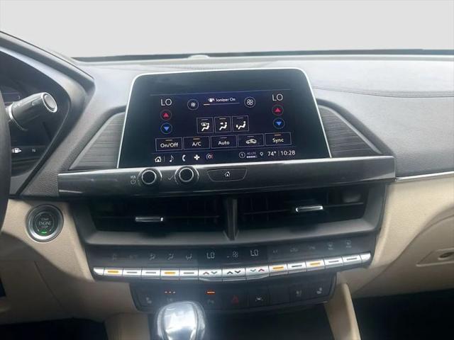2022 Cadillac CT4 Premium Luxury