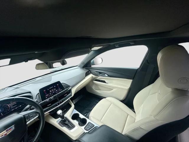 2022 Cadillac CT4 Premium Luxury