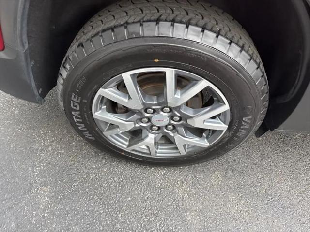 2023 GMC Acadia FWD SLT