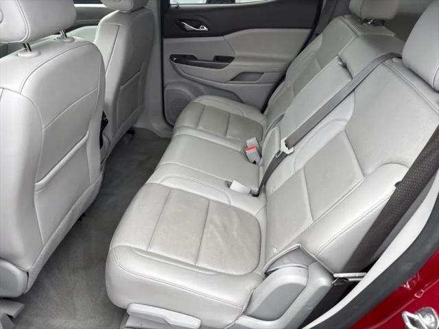 2023 GMC Acadia FWD SLT