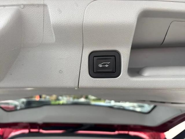 2023 GMC Acadia FWD SLT