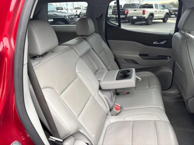 2023 GMC Acadia FWD SLT