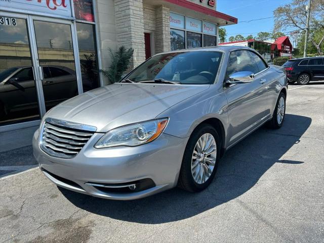 2014 Chrysler 200 Limited