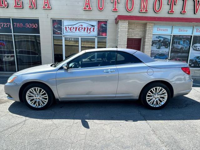 2014 Chrysler 200 Limited
