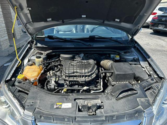 2014 Chrysler 200 Limited