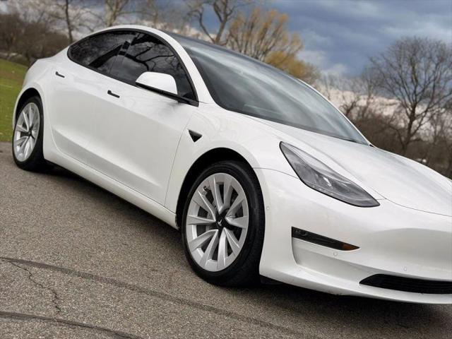 2022 Tesla Model 3 Long Range Dual Motor All-Wheel Drive