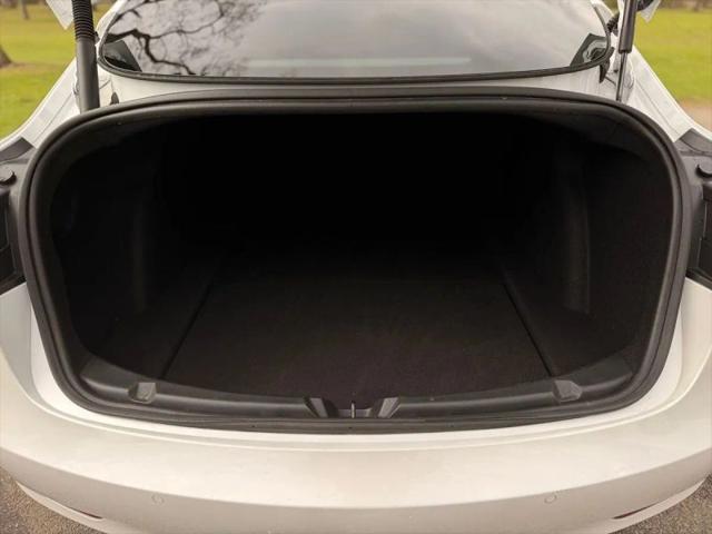 2022 Tesla Model 3 Long Range Dual Motor All-Wheel Drive