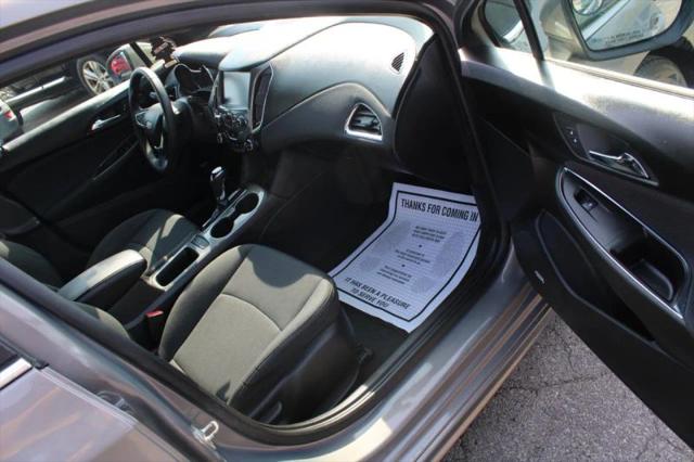 2018 Chevrolet Cruze LT Auto