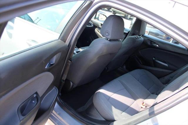 2018 Chevrolet Cruze LT Auto