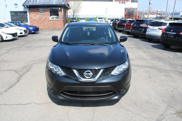 2017 Nissan Rogue Sport S