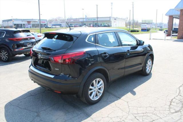 2017 Nissan Rogue Sport S