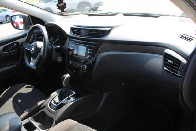 2017 Nissan Rogue Sport S