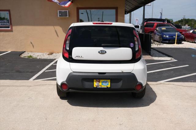 2016 Kia Soul Base