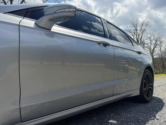 2020 Ford Fusion SEL