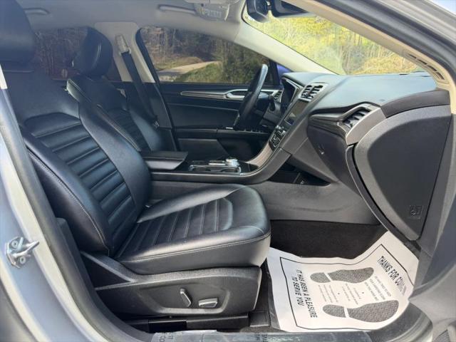 2020 Ford Fusion SEL