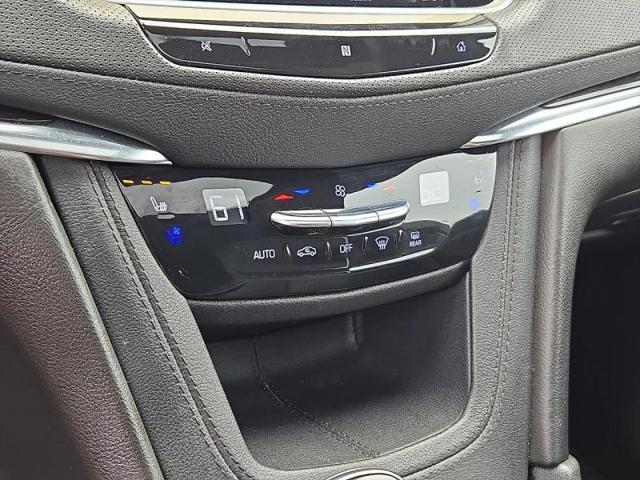 2021 Cadillac XT5 AWD Premium Luxury