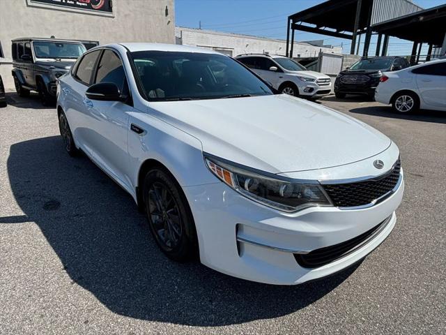 2017 Kia Optima LX Turbo
