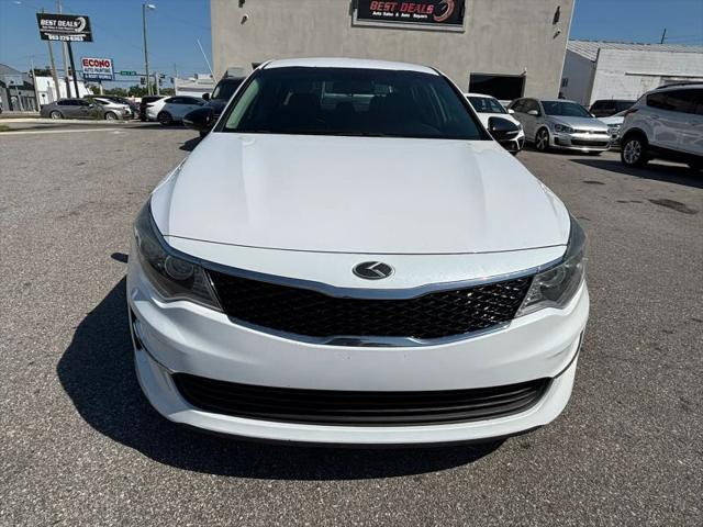 2017 Kia Optima LX Turbo