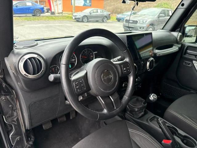 2017 Jeep Wrangler Unlimited Sahara 4x4