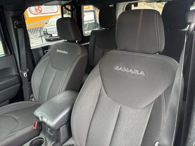 2017 Jeep Wrangler Unlimited Sahara 4x4