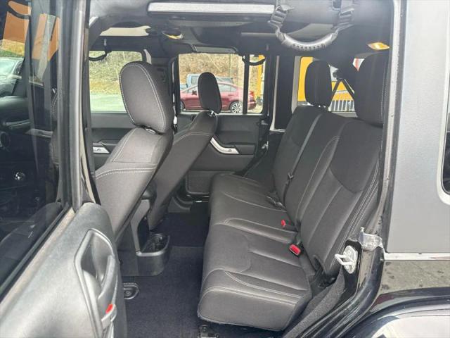 2017 Jeep Wrangler Unlimited Sahara 4x4