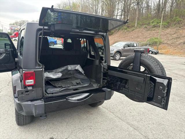 2017 Jeep Wrangler Unlimited Sahara 4x4
