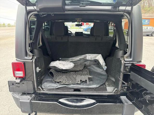 2017 Jeep Wrangler Unlimited Sahara 4x4