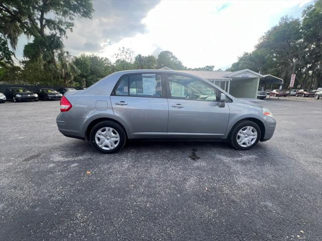 2011 Nissan Versa 1.8S