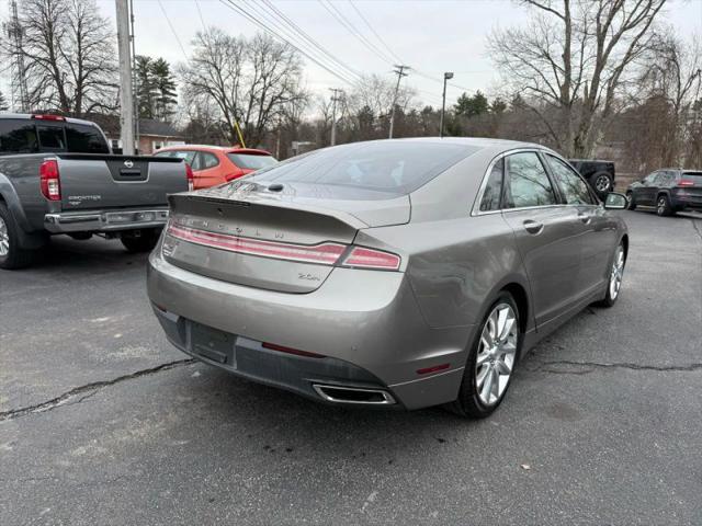 2015 Lincoln MKZ Hybrid Base