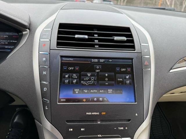 2015 Lincoln MKZ Hybrid Base