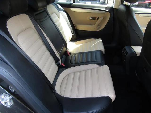 2013 Volkswagen CC 2.0T Sport
