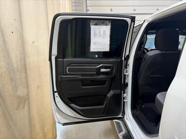 2024 Ram 2500 Big Horn Crew Cab 4x4 6'4" Box